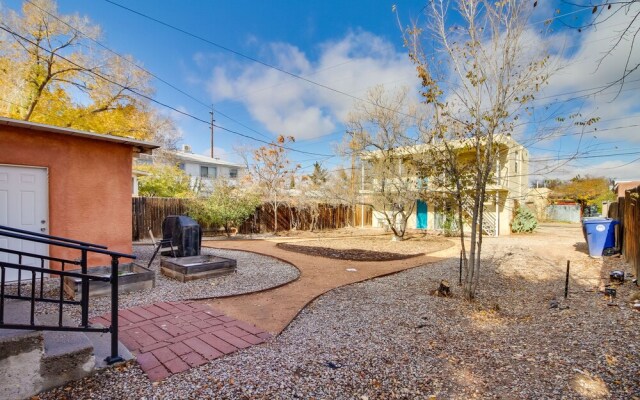 Charming Albuquerque Apartment Near Old Town!