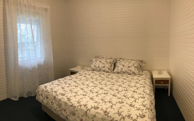 Jeffries Cottage – Guest Rooms – Albany