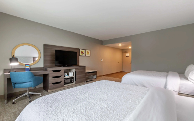 Hampton Inn Camden