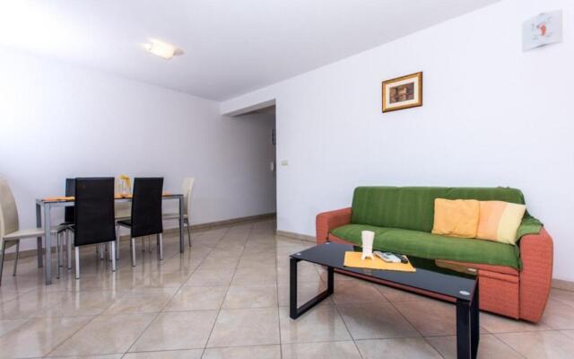 Apartments Slavica - 70m to beach