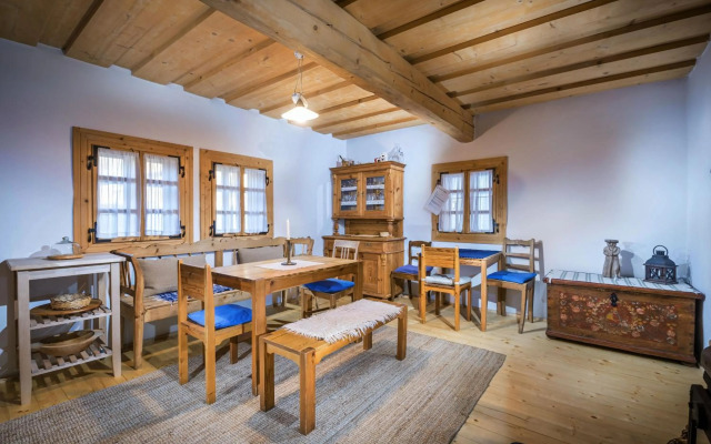 Drevenica Traditional Cottage Old Centre