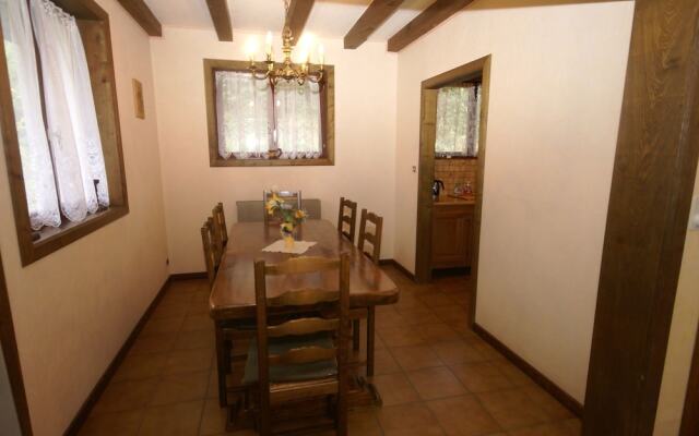 Comfortable Holiday Home with Fenced Garden in Natzwiller