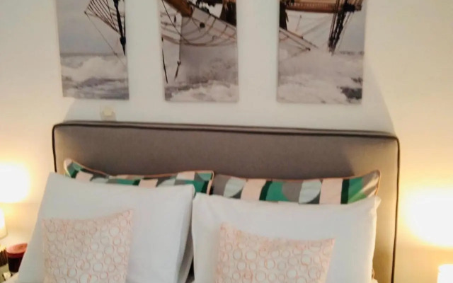 Balsam suite - 50m to the beach