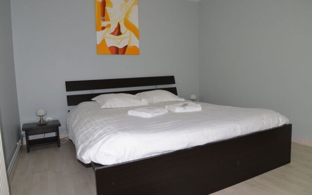 Un Appartement sur Pompidou - Metz