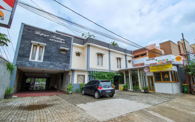 Widjoyo Rahayu Antasari 12
