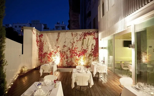 Alenti Sitges Hotel