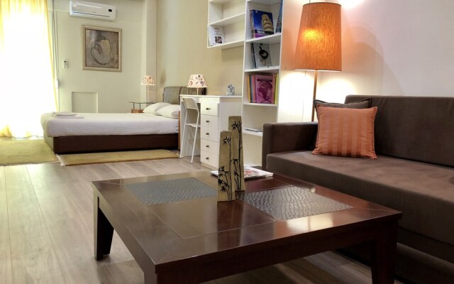 Egnatia Street Vintage Studio