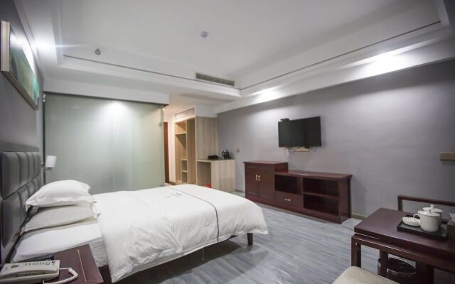 Jun Yue Man Ju Hotel