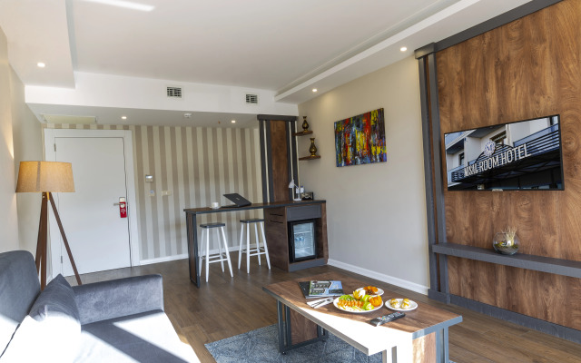 Misal Room