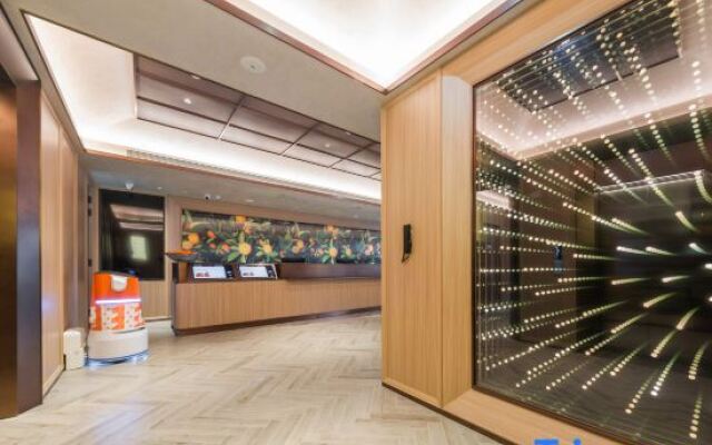 Orange Hotel (Shenzhen Futian Shawei Metro Station)