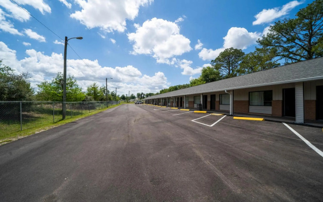 OYO Hotel Ocala FL I-75