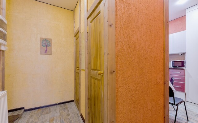 2 Bedroom Apartment on Nevsky 135