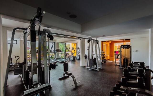 Trendy 2BR condo centermost by Happy Address