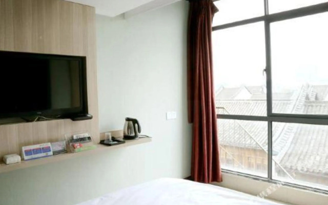 Linqu Inn(邻趣客栈（杭州火车西站杭师大店）)