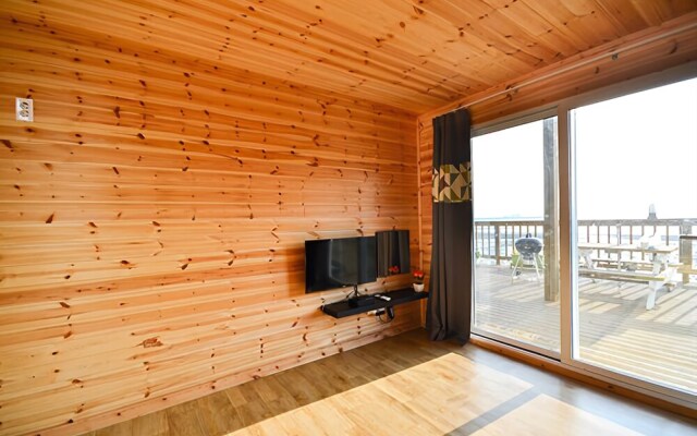 Taean Thedameun Pension