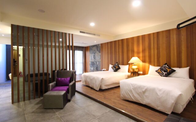 Hido Hostel III