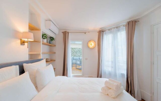 Opera Residence