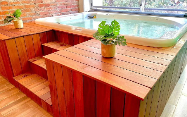 Joint Boutique Hotel