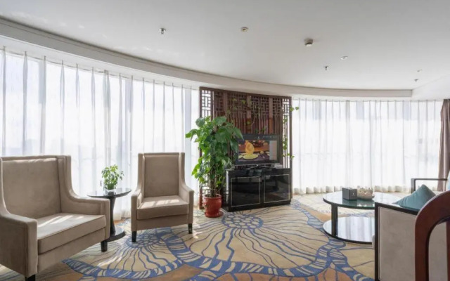 Yang Peng Jin Jiang Hotel