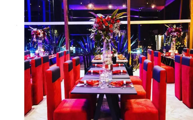 Tunas & Cabras Hotel