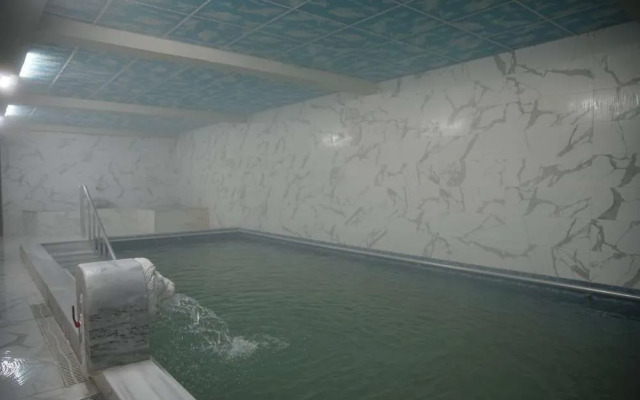 Şahi̇n Termal Otel Ve Spa