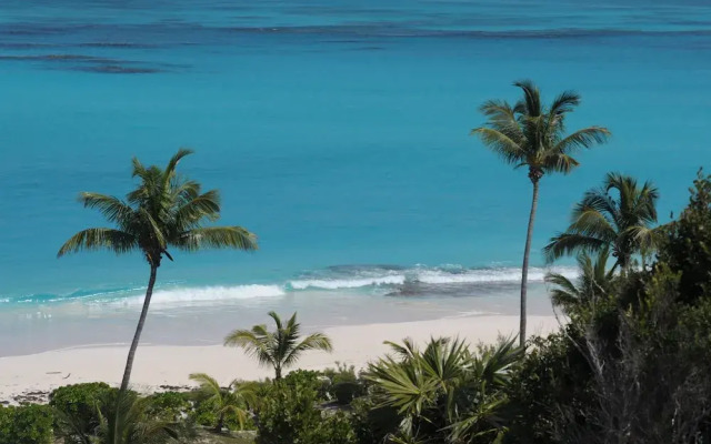 Sky Beach Club Rock House 4 Bedroom Home