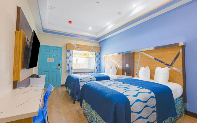La Vyoma Villas, Westpark Hwy 6