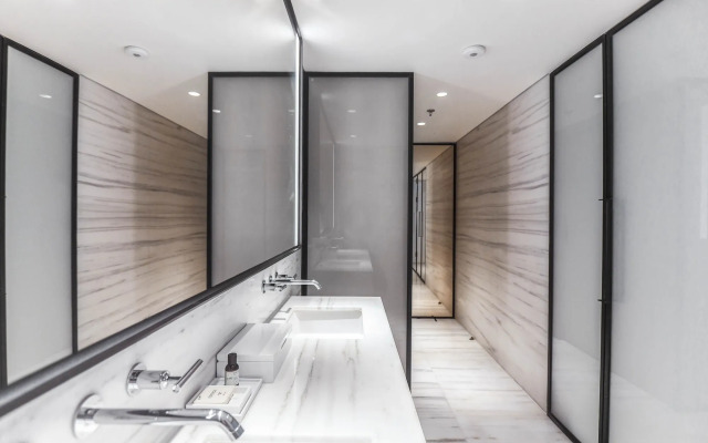 The Shanghai EDITION