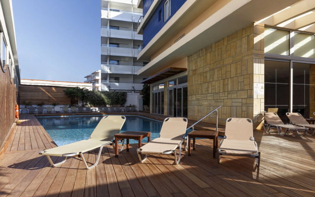 Athena Hotel