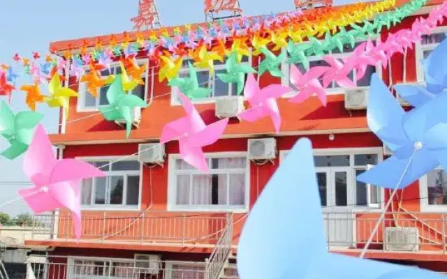 Jiaxuan Farmyard