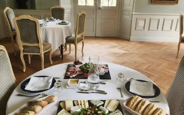 Château Du Bois Guibert