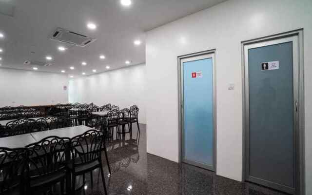 Crystal Garden Hotel (Tasik Selatan)