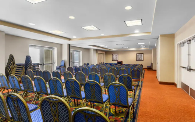 ACP Hotel Houston Westchase, MOD Collection by Sonesta