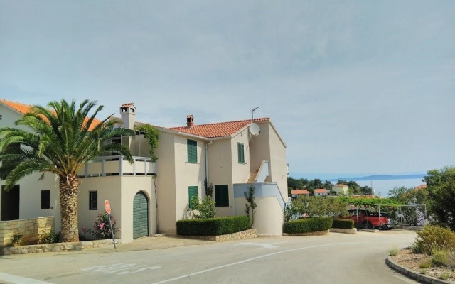 Davor - Parking - A3