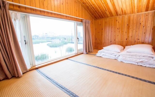 Dong Shan He B&B