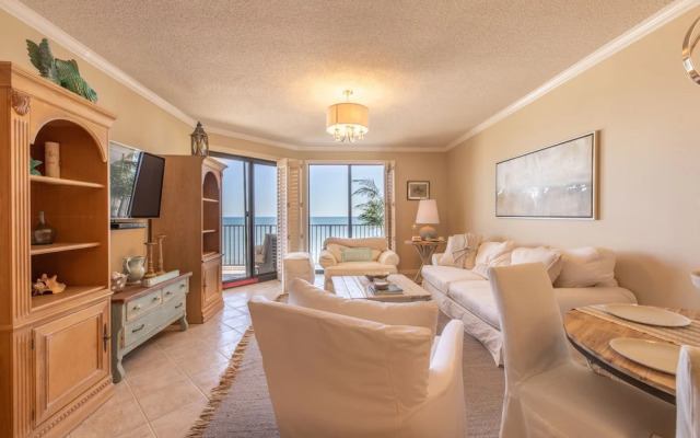 Phoenix VII 1405 in Orange Beach