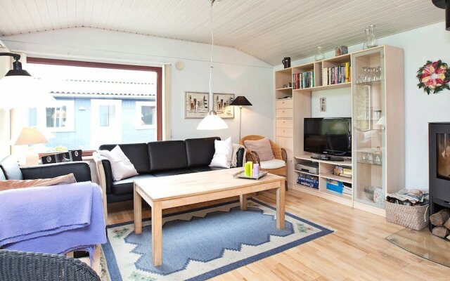 Luxurious Holiday Home With Whirlpool at Dannemare Lolland