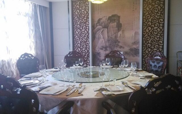 Hongyuan International Hotel