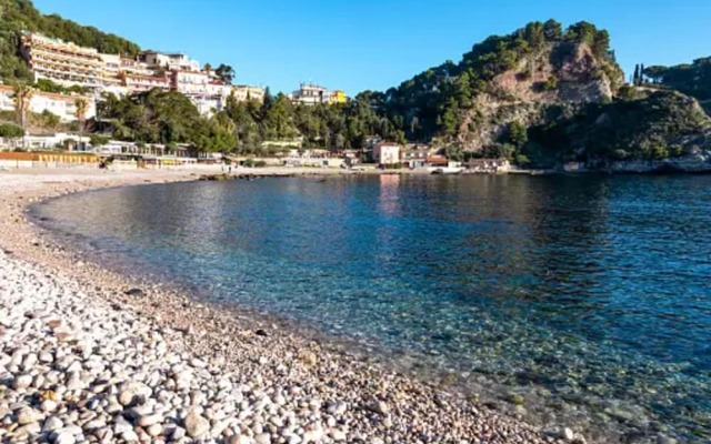 Delightful Villa With Garden and Pool in Albarella