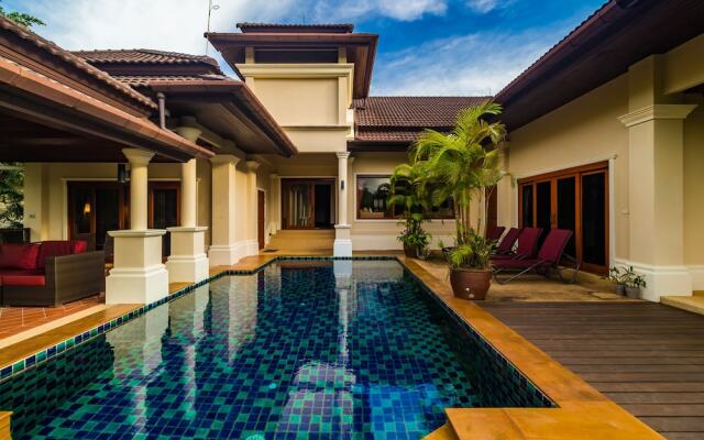 Lakewood Hills Villa by Lofty