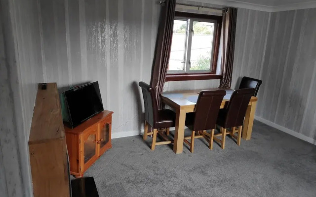 Lovely 2BD Flat in Picturesque Limekilns Fife