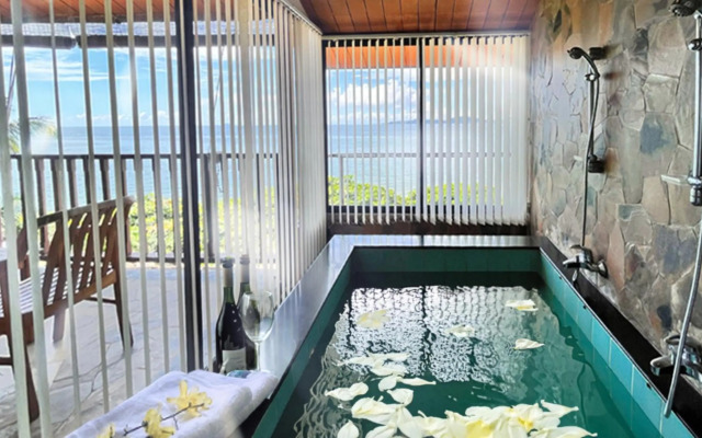 Birds and Bees Resort