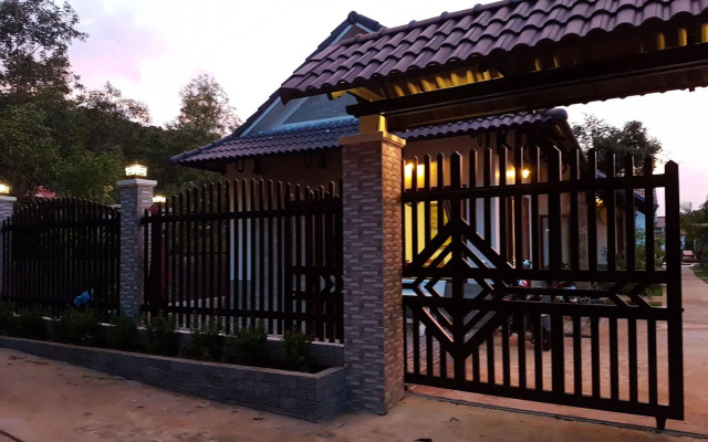 Nhat Huy Bungalow