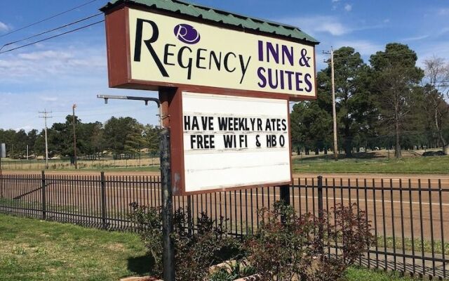 Regency Inn & Suites