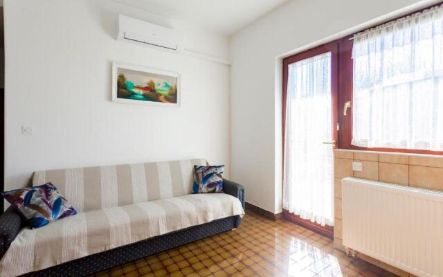 Apartments Belavic