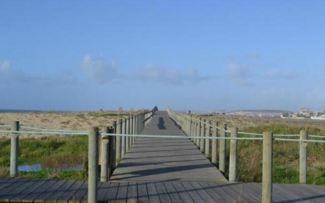 Oporto city and Beach apartment