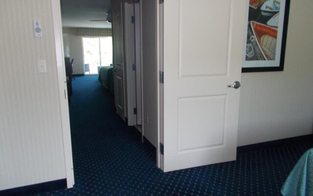 Atlantic Oceanside Hotel & Conference Center
