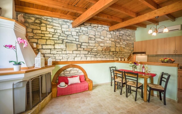 Marguerita House in Paxi