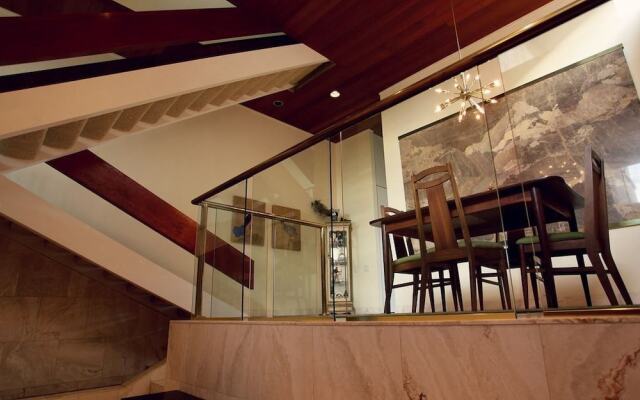 Bay View Modern