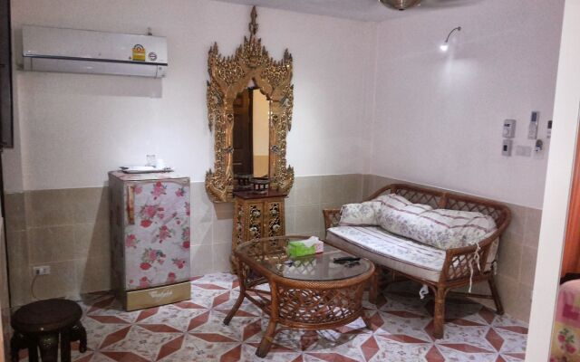 Jasmin Suite Guesthouse Pattaya